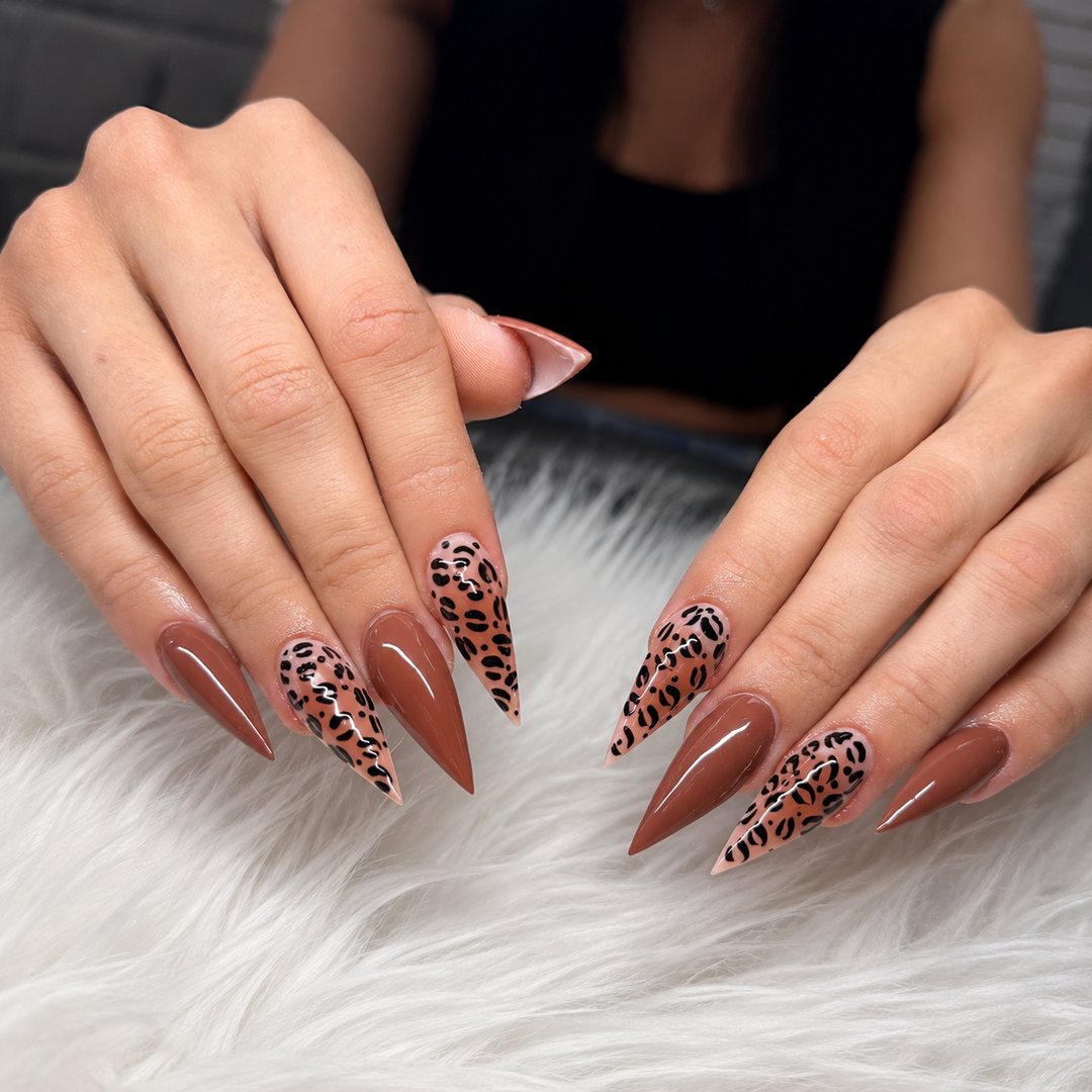 TiNa Nails 5